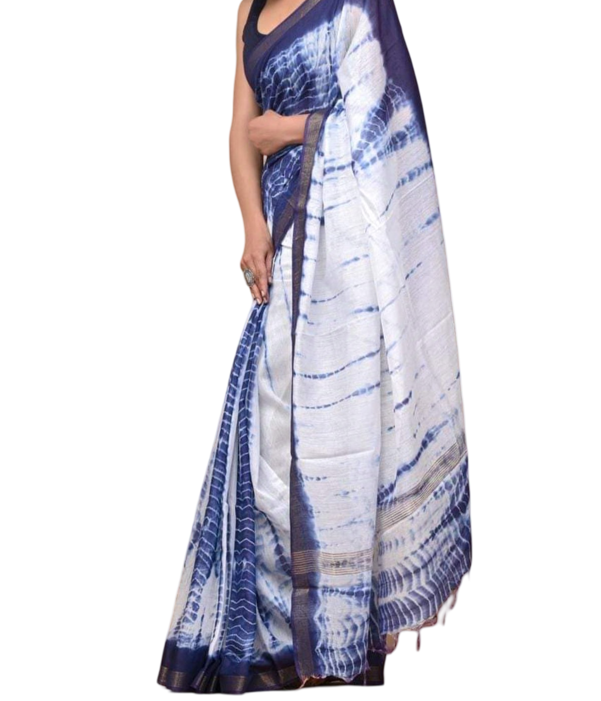 Provides handwoven soft semi-silk sarees with Shibori designs, combining traditional weaving techniques with contemporary patterns. 