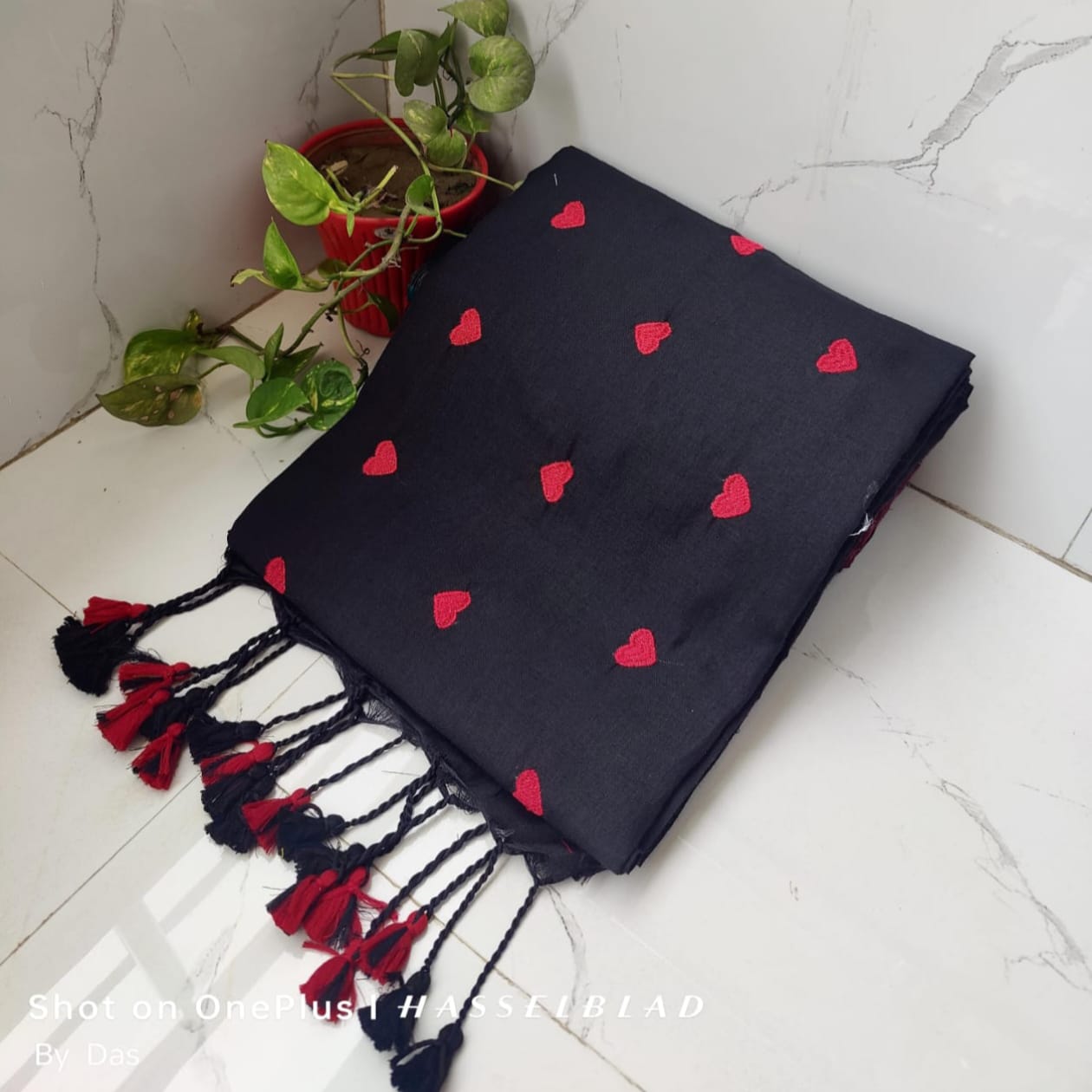 🌸 New Bhagalpuri Cotton Saree Embroidery Design 2025 | Elegant Handwork for Festive & Daily Wear!