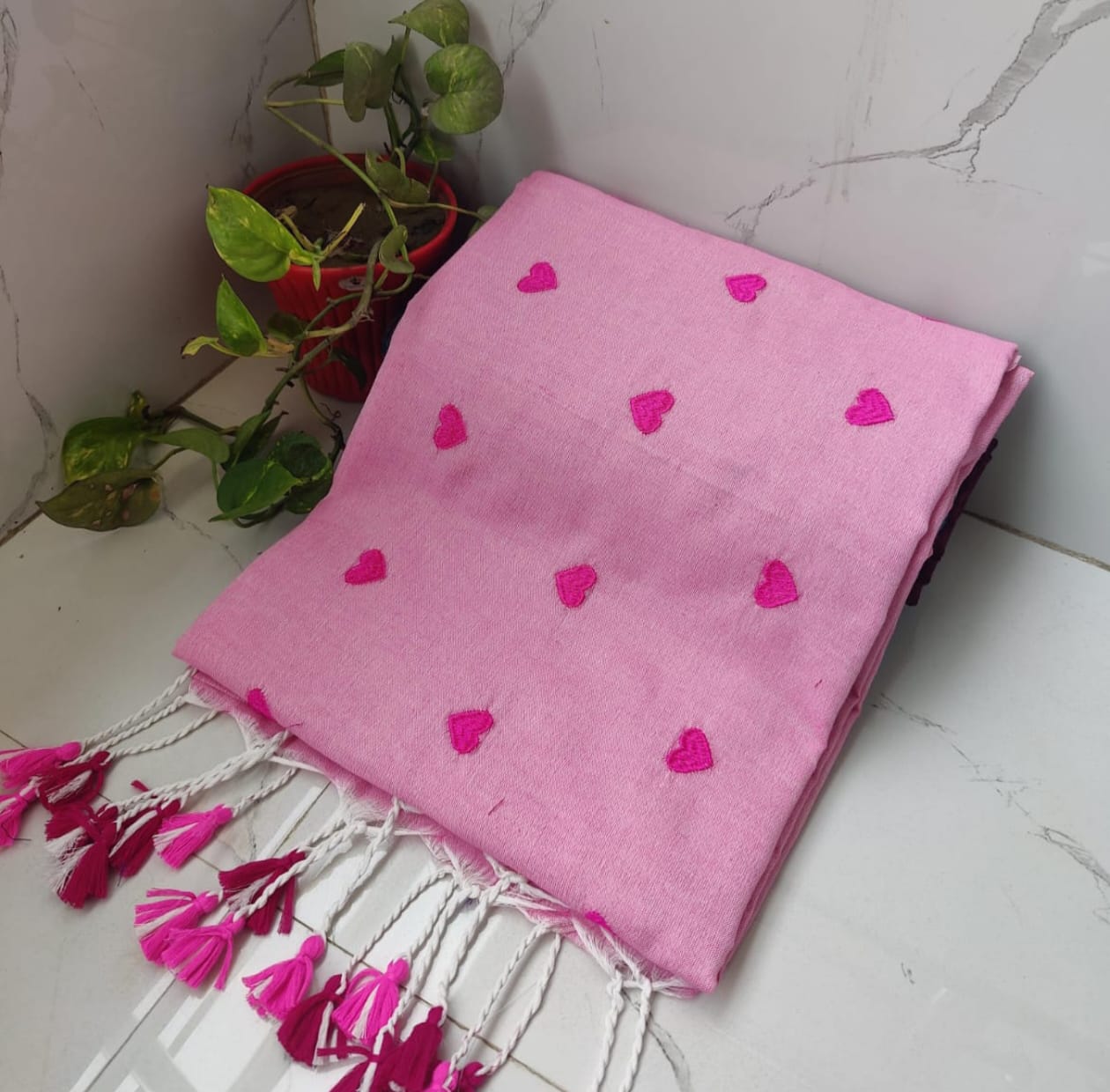 🌸 New Bhagalpuri Cotton Saree Embroidery Design 2025 | Elegant Handwork for Festive & Daily Wear!